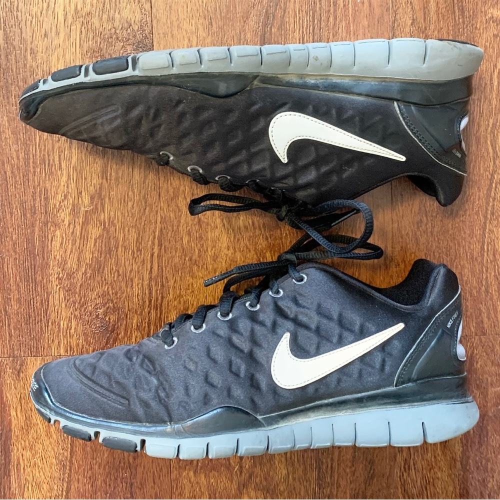 Nike Free TR Fit Lace Up Running Trail Shoes Black Gray Women’s 8